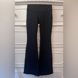 Black flare leggings, Tnaction XS